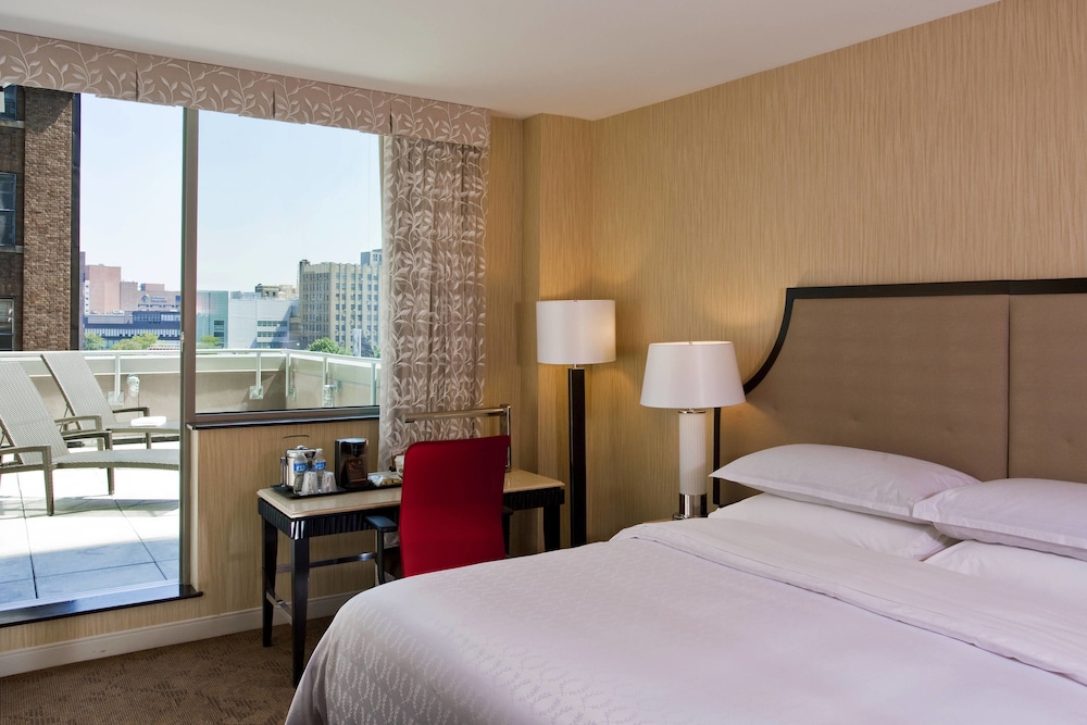 Sheraton Brooklyn New York Hotel 6/27