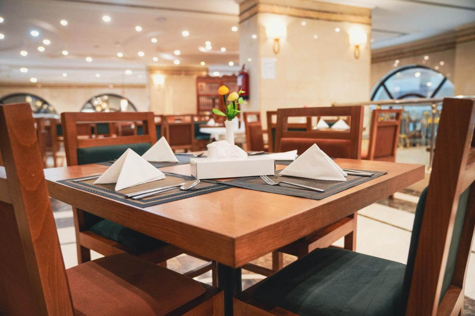 فندق ارتال العالمي (ASTONEAST TAIBA HOTEL Ex Artal Al Alami) 35/49