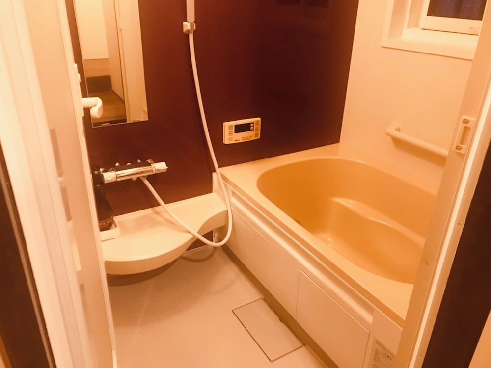 COMFORT, PRIVATE BATHROOM