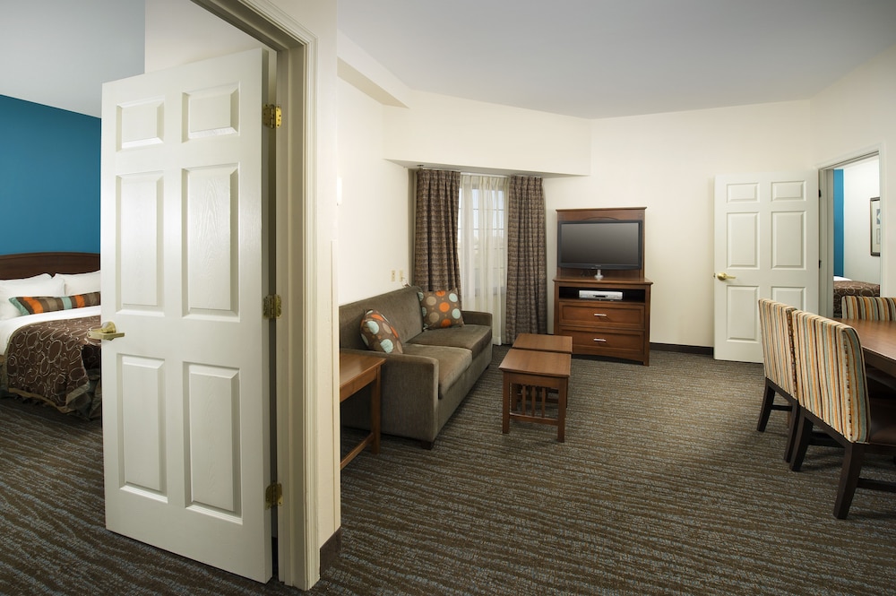 Staybridge Suites Baltimore Bwi Airport 34/54