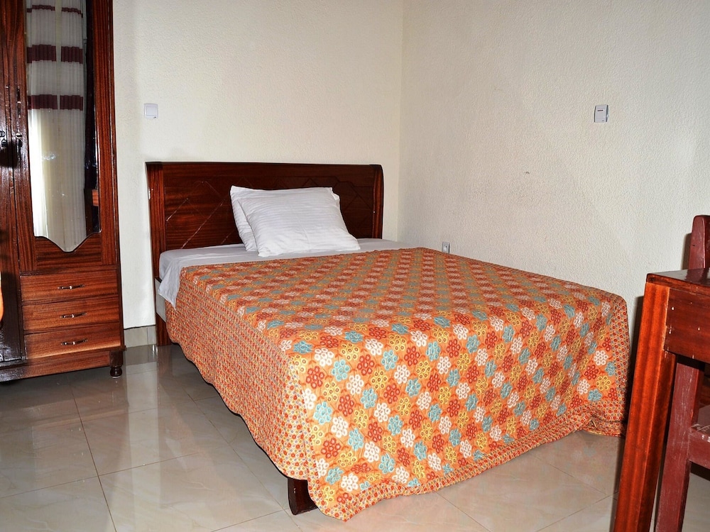 Martin Aviator Hotel 32/70