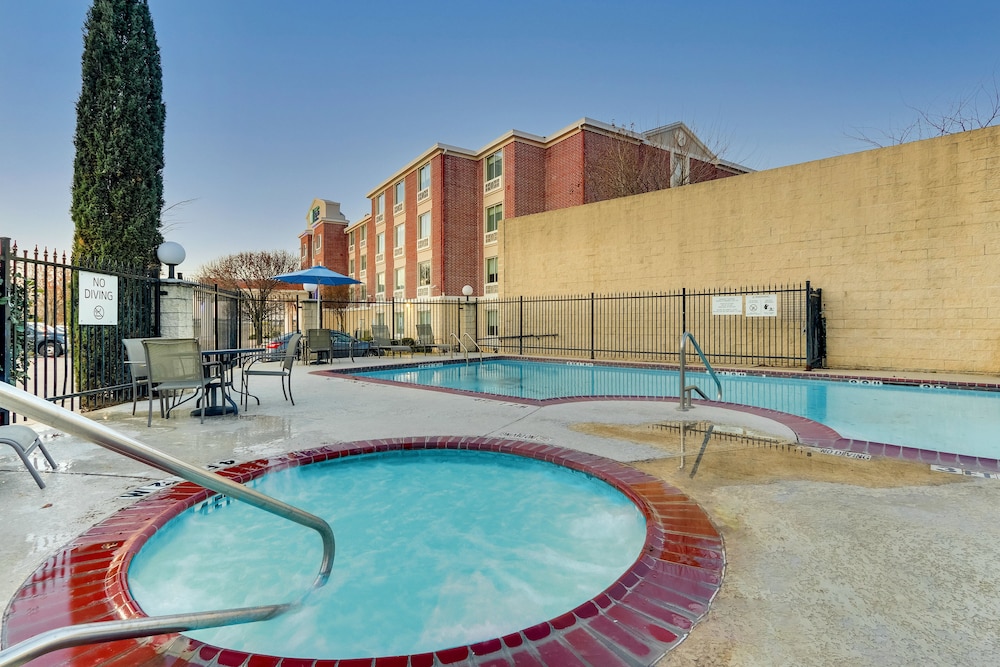 swimming pool spa