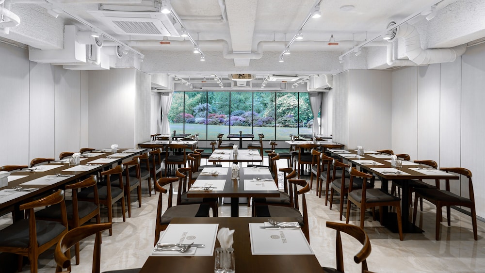The Prima Hotel Jongno 48/57