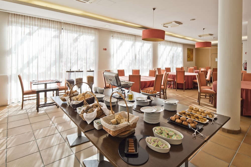 LAM Hotel Estarreja 46/50