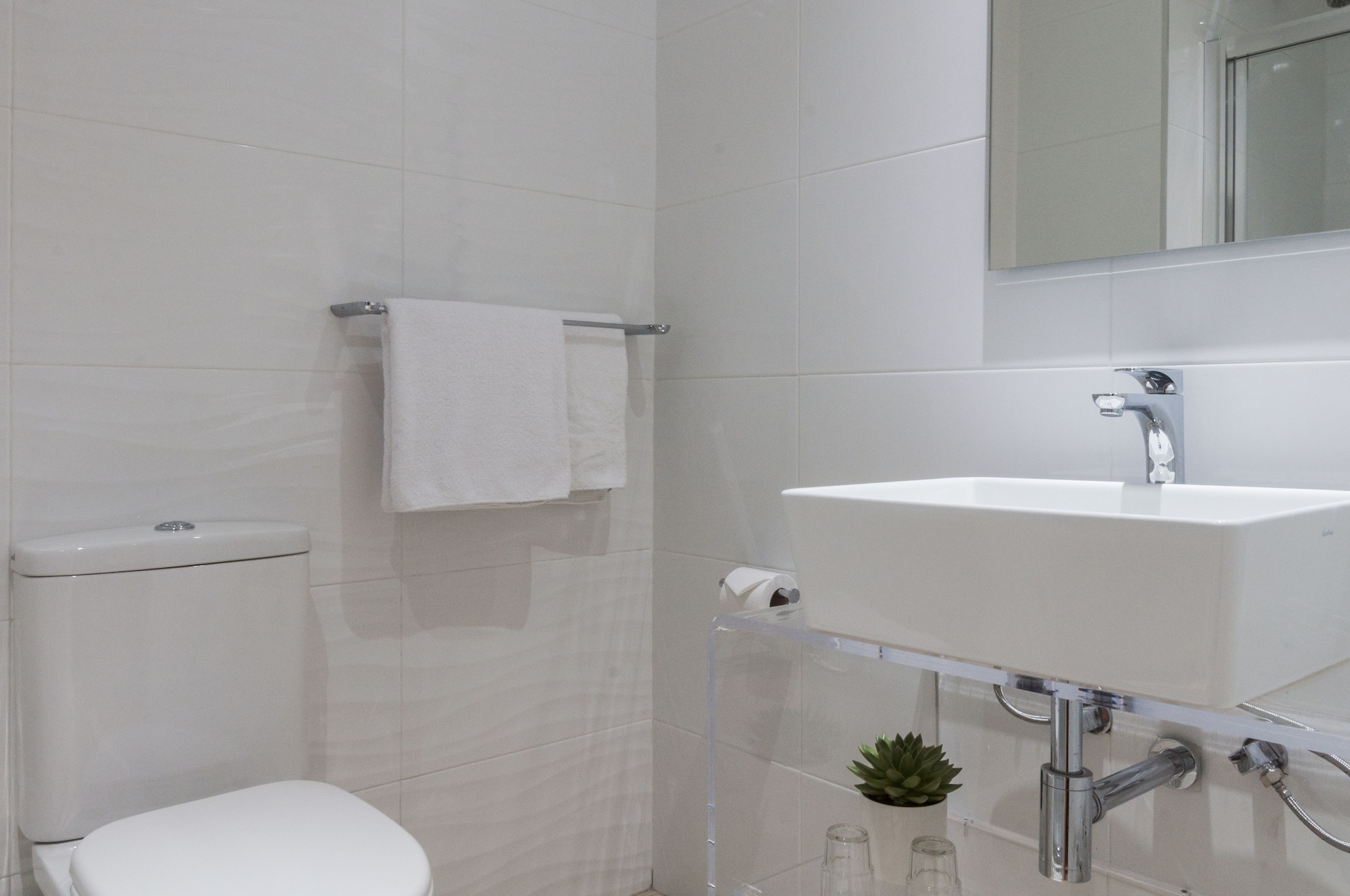 غرفة قياسية بسرير مزدوج، ALEXANDRA HOTEL 4/4