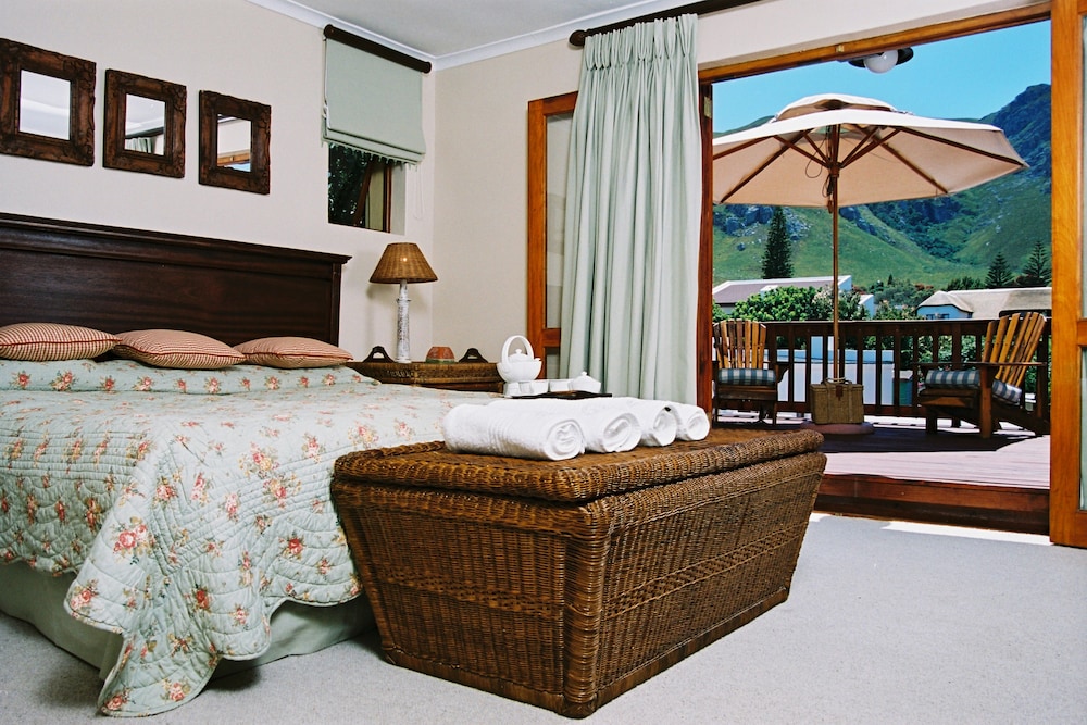 Lavender Manor Guest Lodge 16/50
