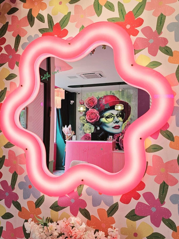 Hotel La Petite Rosa 40/50