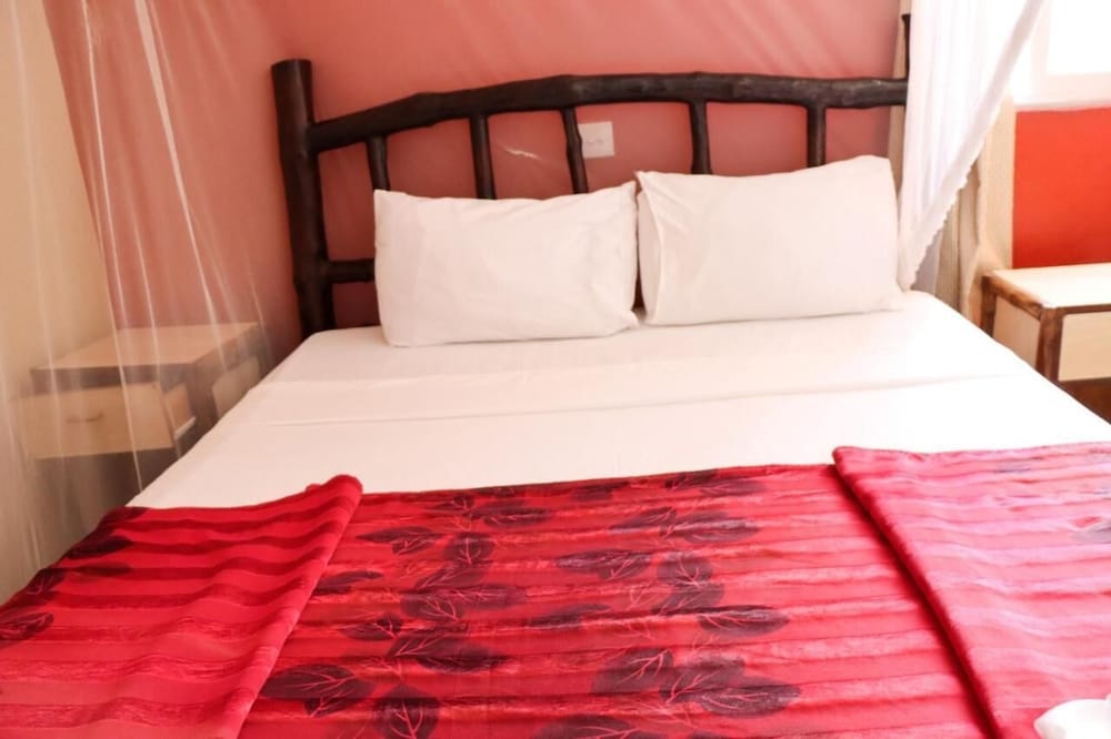 Bridge Hotel Mombasa 23/41