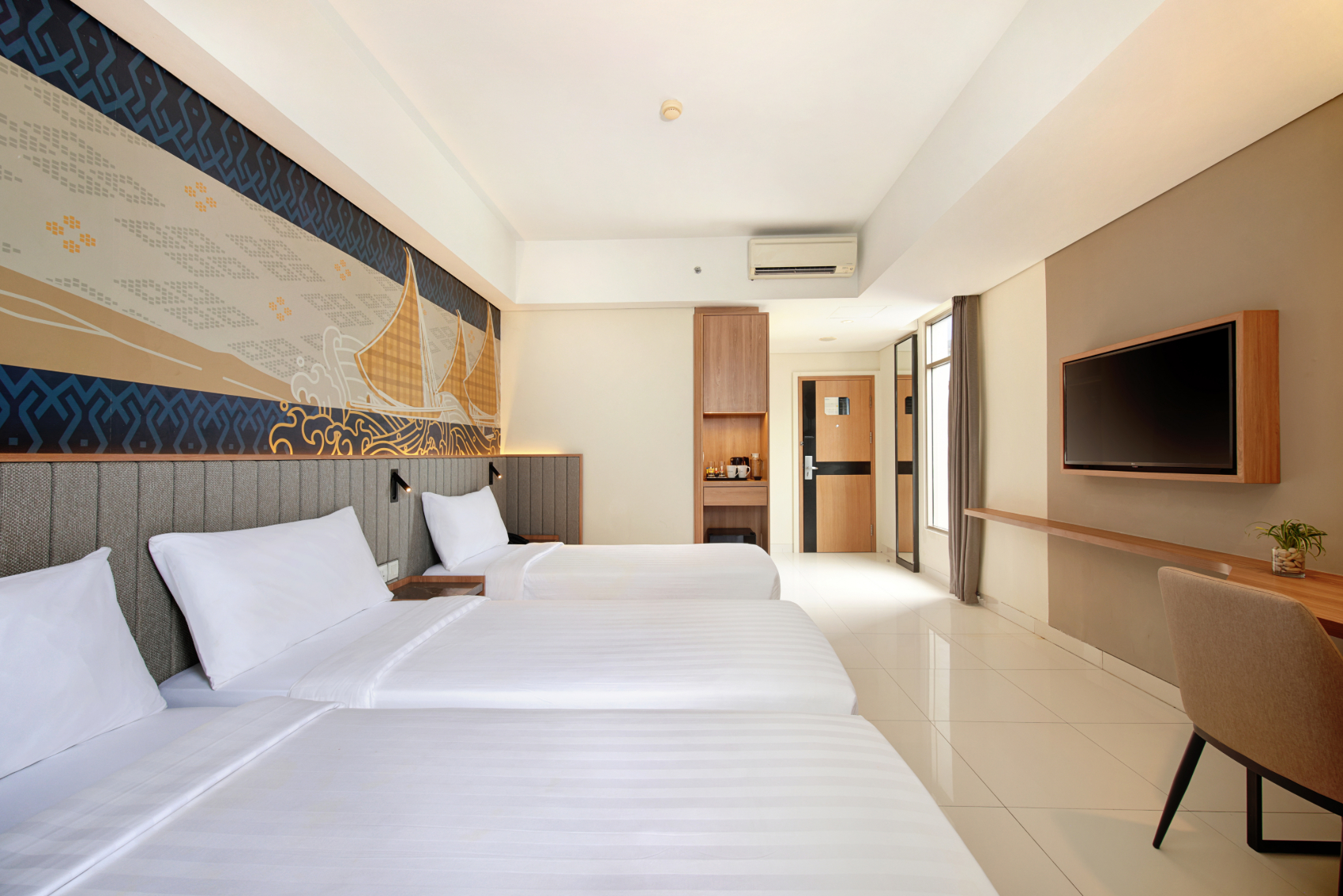 Triple Room