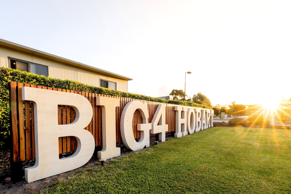 BIG4 Hobart Airport Tourist Park Hotel 43/48