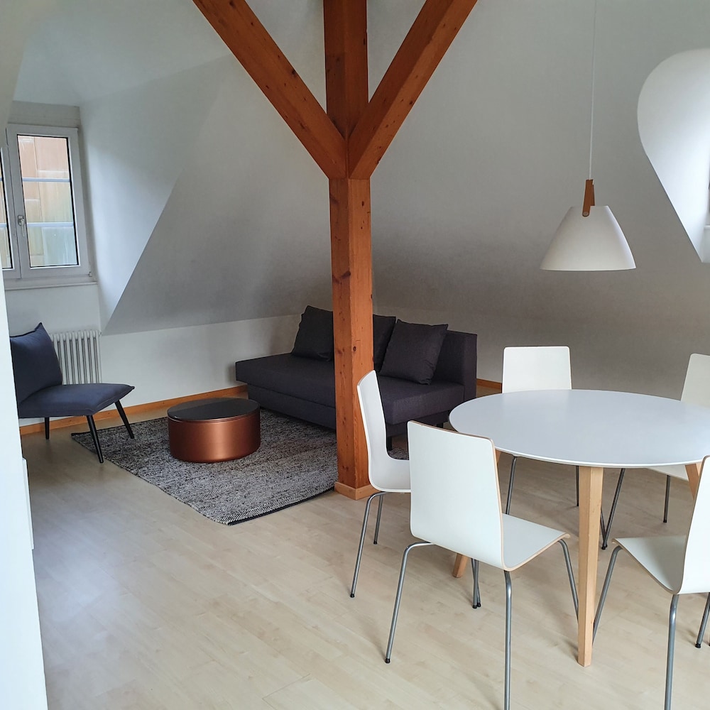Airhome Zug Neugasse Stadtzentrum 16/25