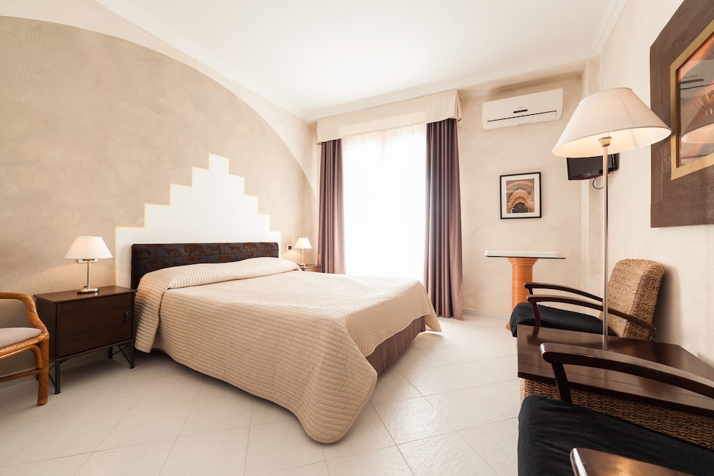 Room, Triple, 3 Beds, Kalura 3/8