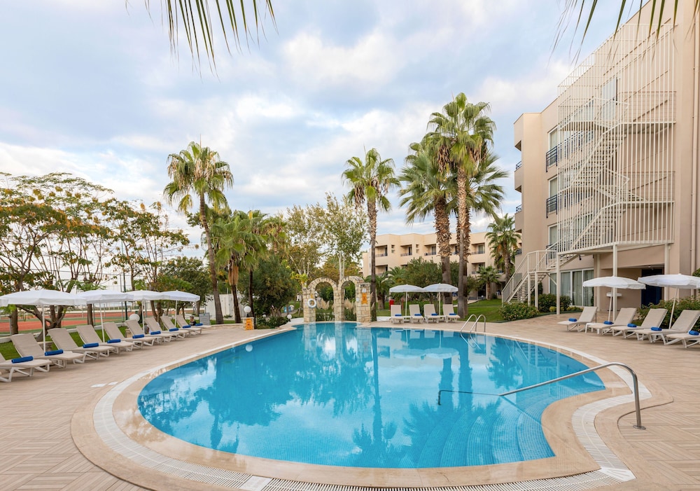 Labranda Alantur Resort 77/77