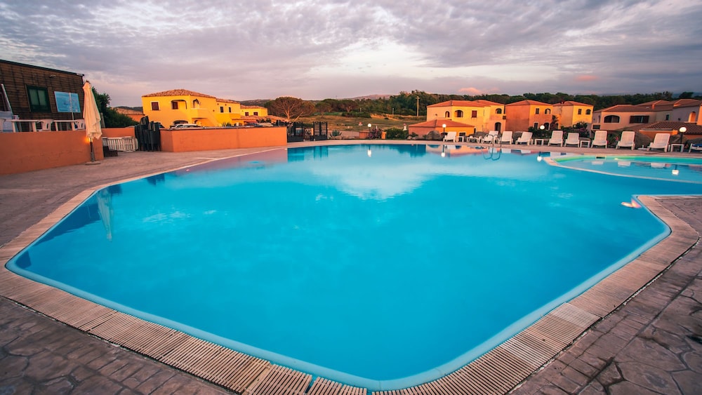 Residence Lu Lamoni Costa Nord 27/50