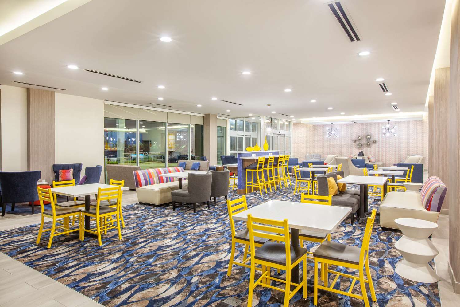 La Quinta Inn And Suites By Wyndham Dallas Duncanville 47/53