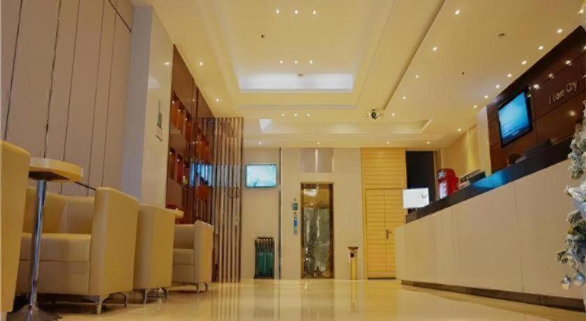 City Comfort Inn Zhanjiang Mazhang High Speed Railway Station 19/53