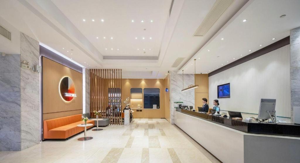 City Comfort Inn (Nanning East Railway Station) 13/51