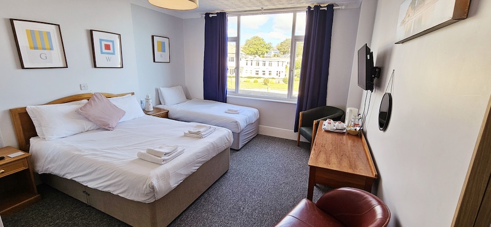 Gracellie Hotel 13/50