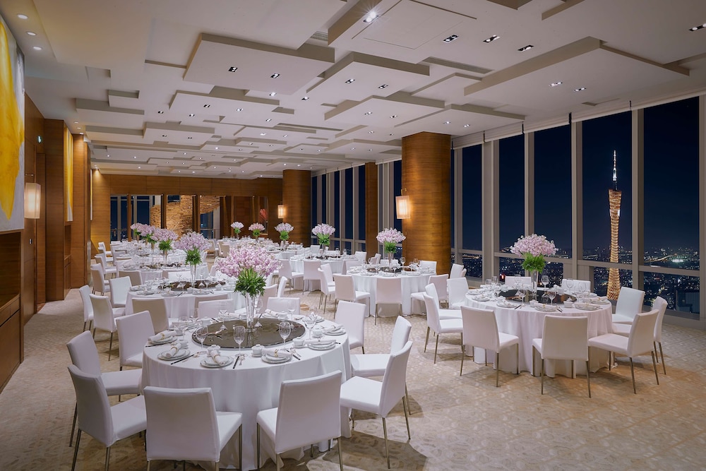 PARK HYATT GUANGZHOU 65/71