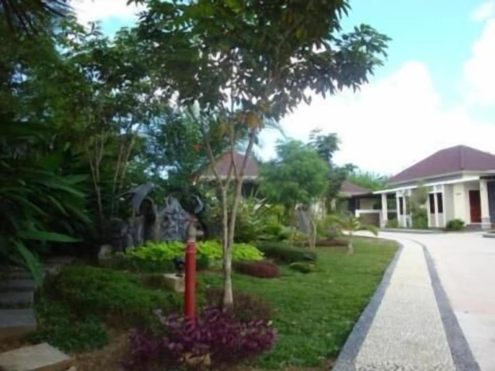 Luxio Hotel Sorong 25/26