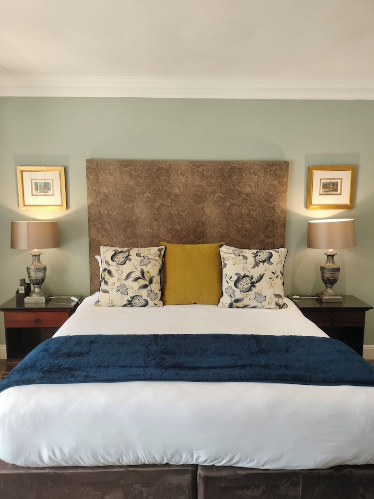 131 on Herbert Baker Boutique Hotel 16/50