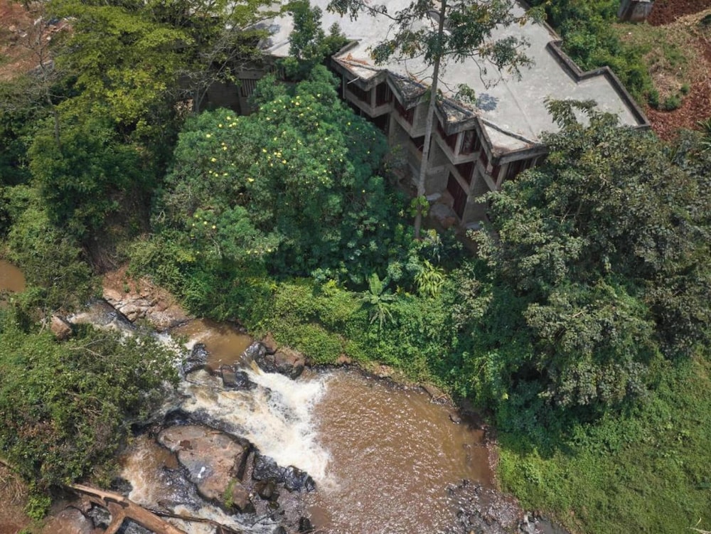 Villa Rock Stop Falls B & B 43/50
