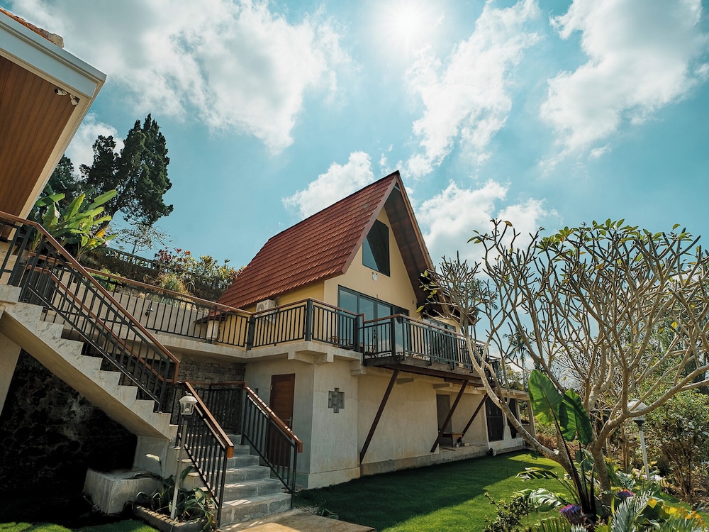 Pacung Indah Hotel & Restaurant by ecommerceloka 10/50