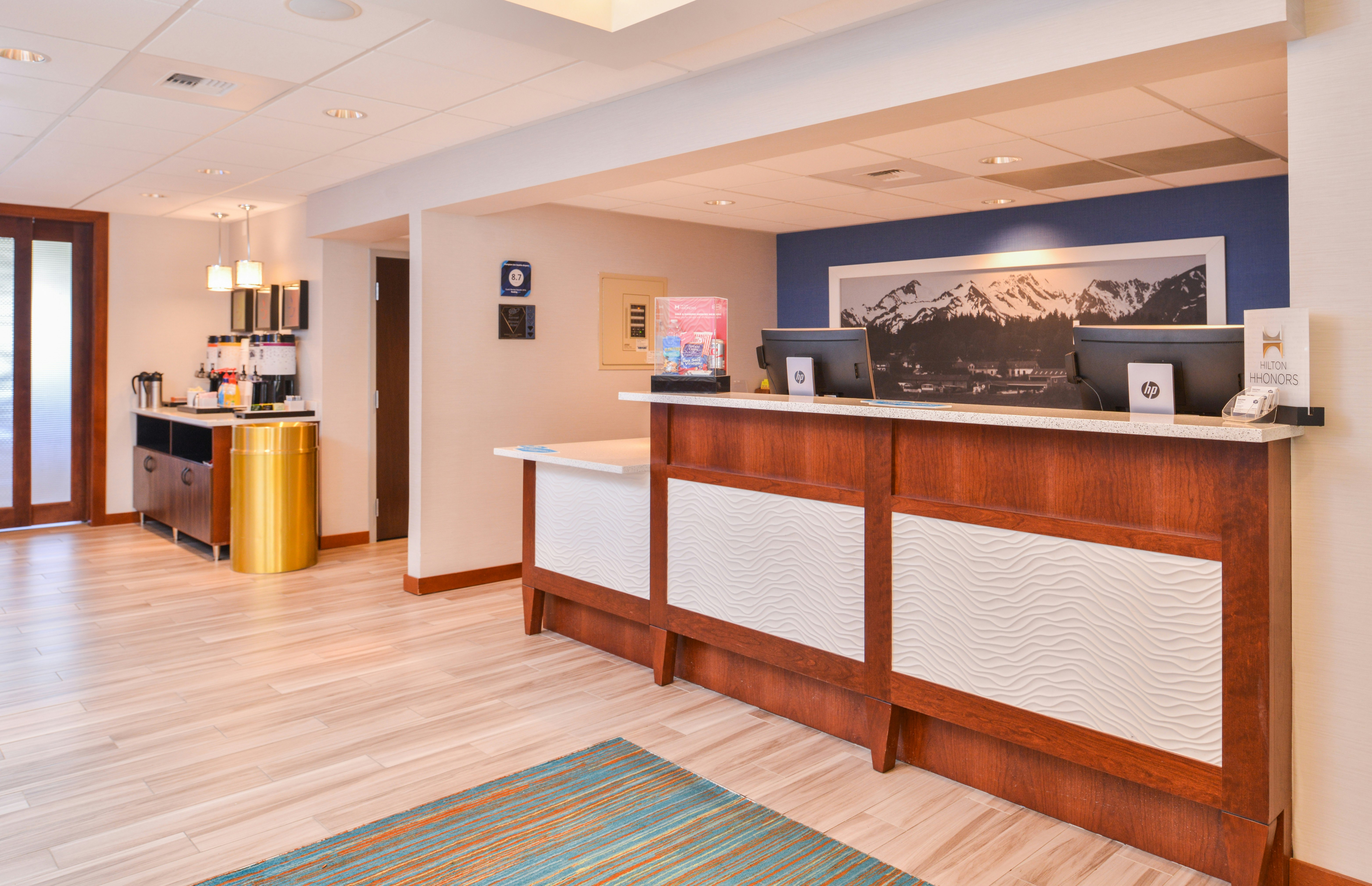 Hampton Inn Seattle-Airport 6/50