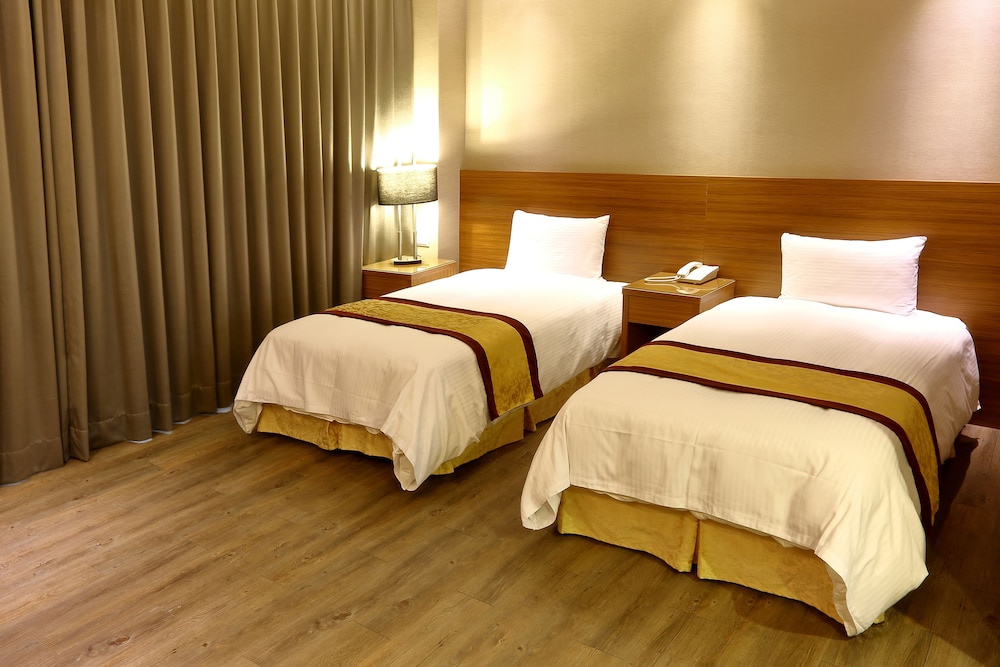 Sankaikan Hotel 13/39