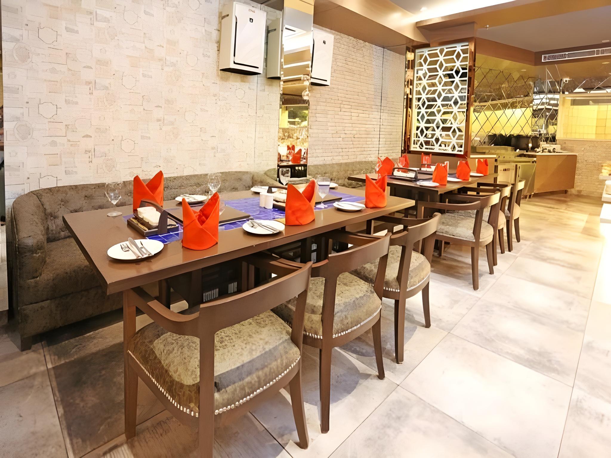 HOTEL PARADOR AGRA 24/45