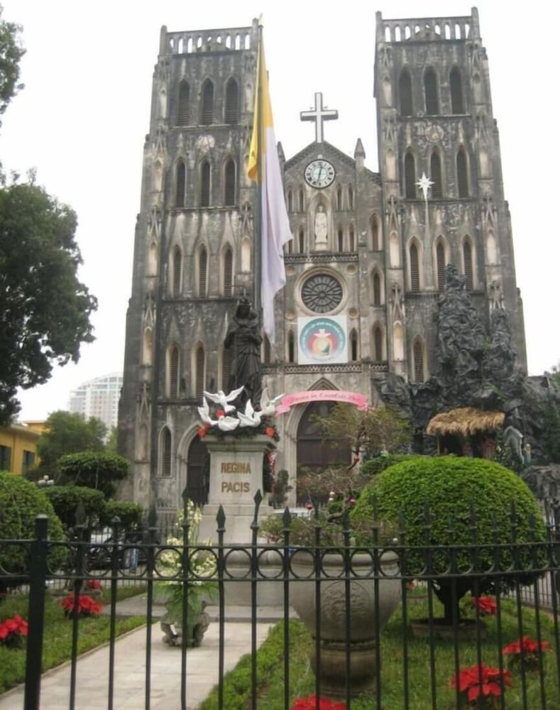 Hanoi Street Hotel 45/50