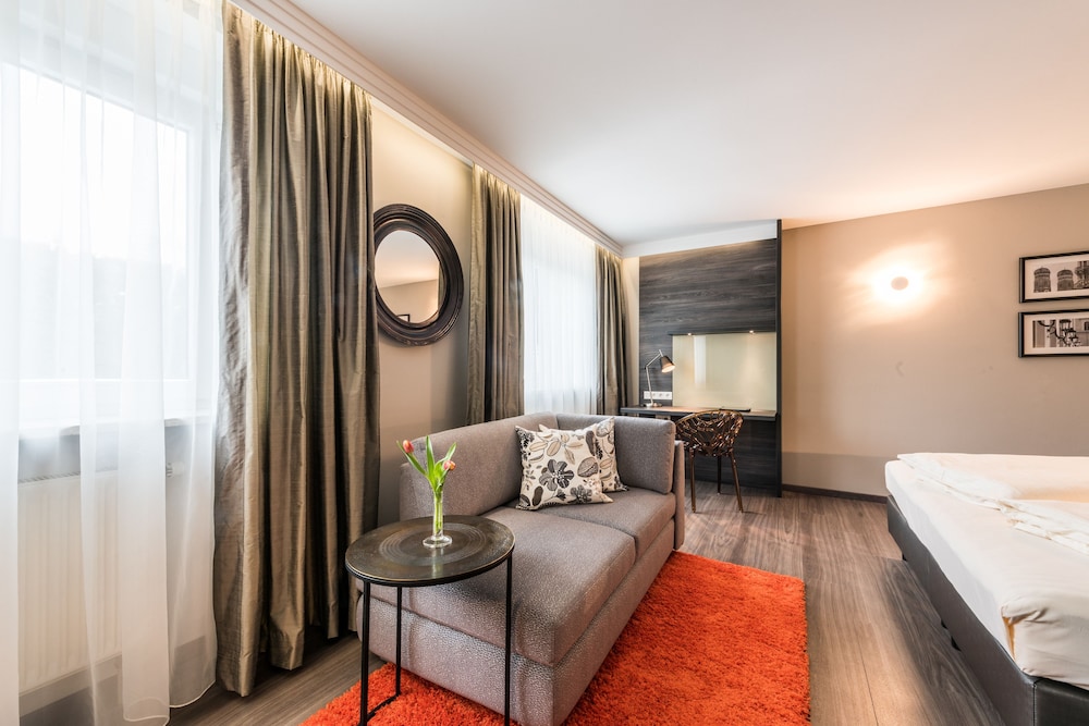 Hotel Santis 24/52