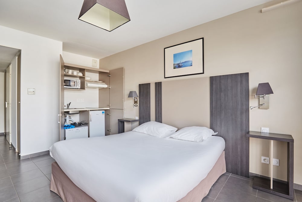 استوديو سوبيريور بسرير كوين، Appart hotel Odalys City Marseille Centre Parc Chanot Velodrome 10/10