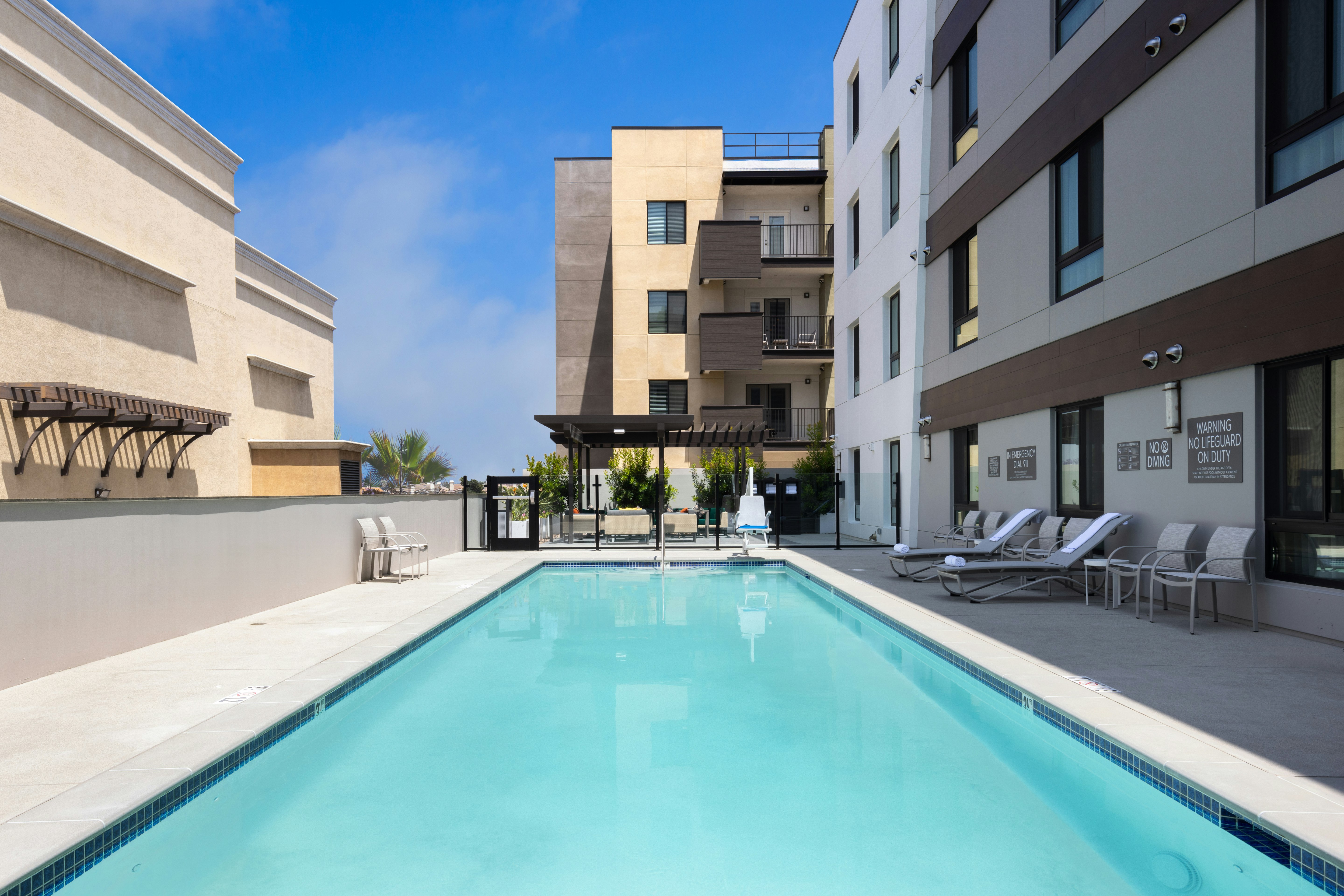 Holiday Inn & Suites Monterey Park Los Angeles, an IHG Hotel 46/50