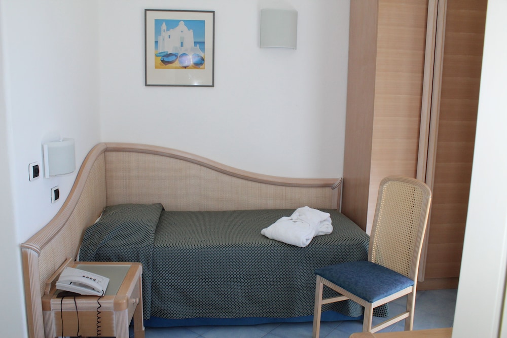 Floridiana Terme Hotel 26/78