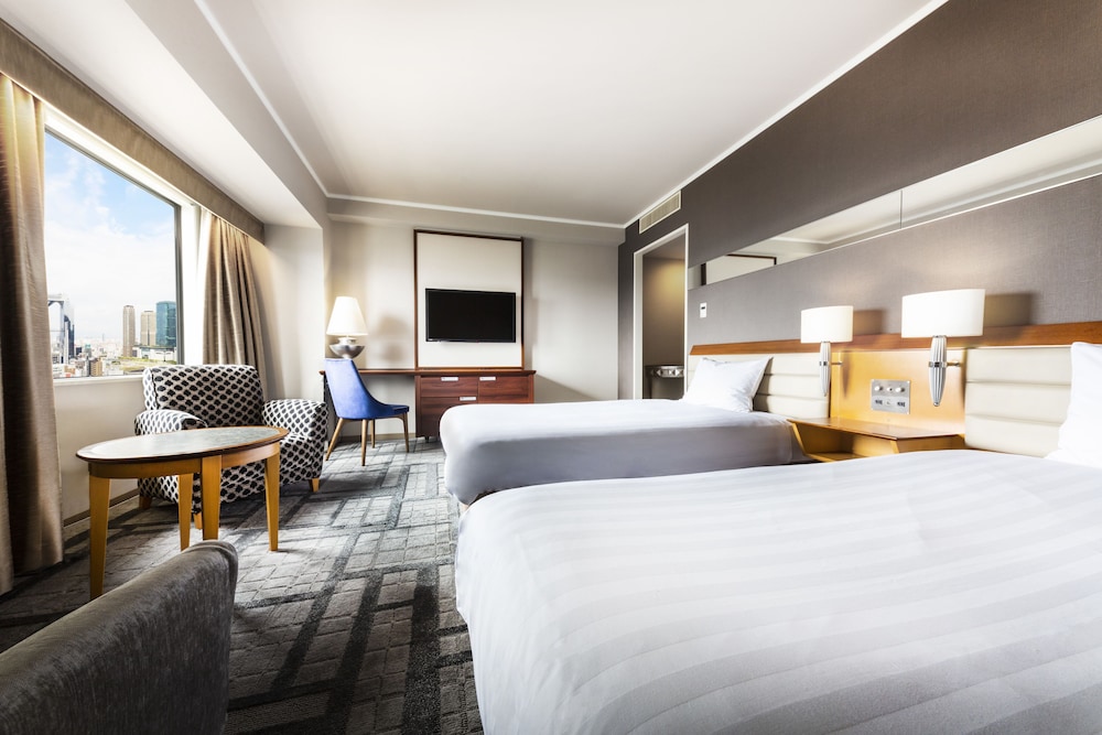 Hotel Hanshin 14/70