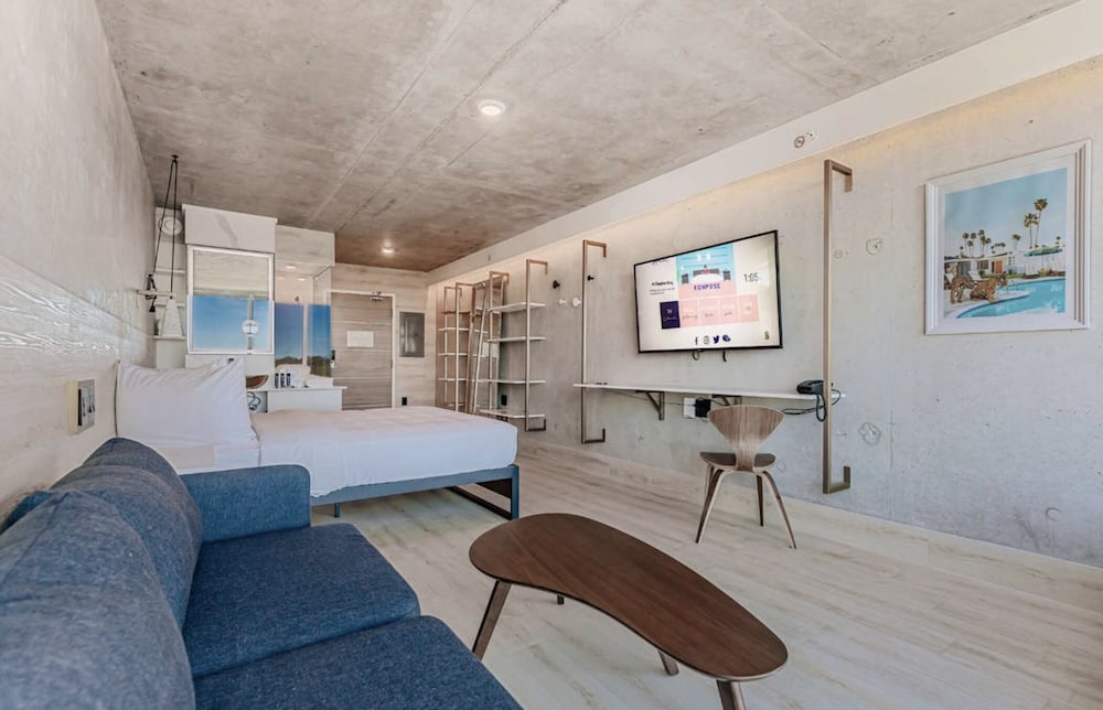 Kompose Hotel Sarasota 33/49