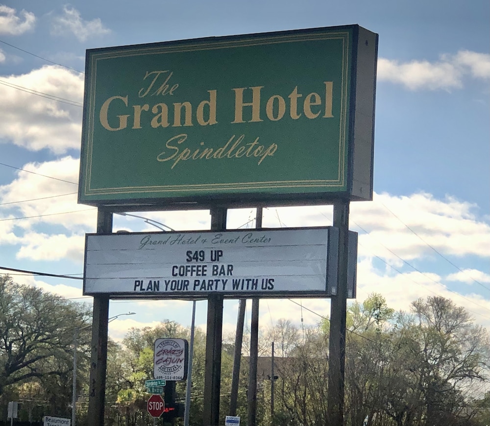The Grand Hotel Spindletop 3/50