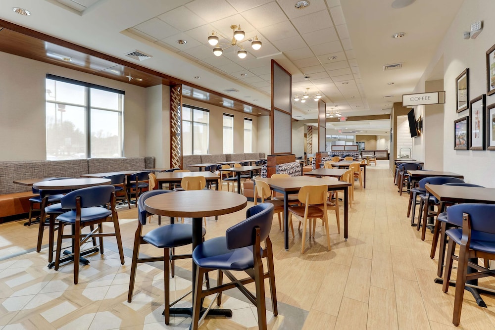 Drury Plaza Hotel Tallahassee 37/50