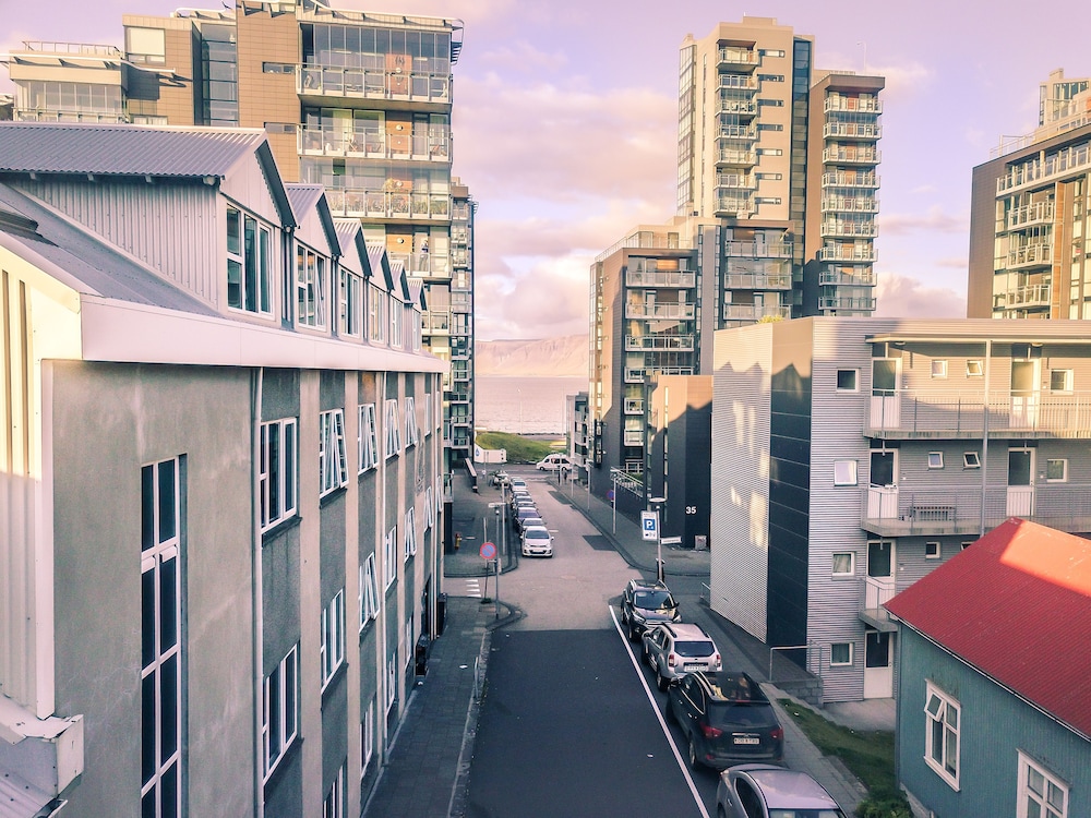 Welcome Apartments 53/58
