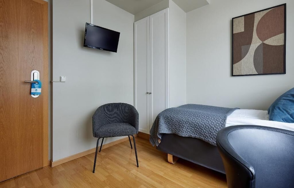 Hotel Fron 23/50
