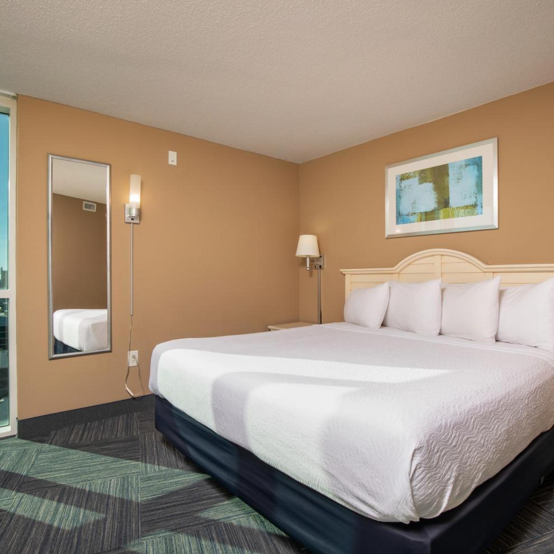 3 Bedrooms, Suite, Ocean Front, Corner