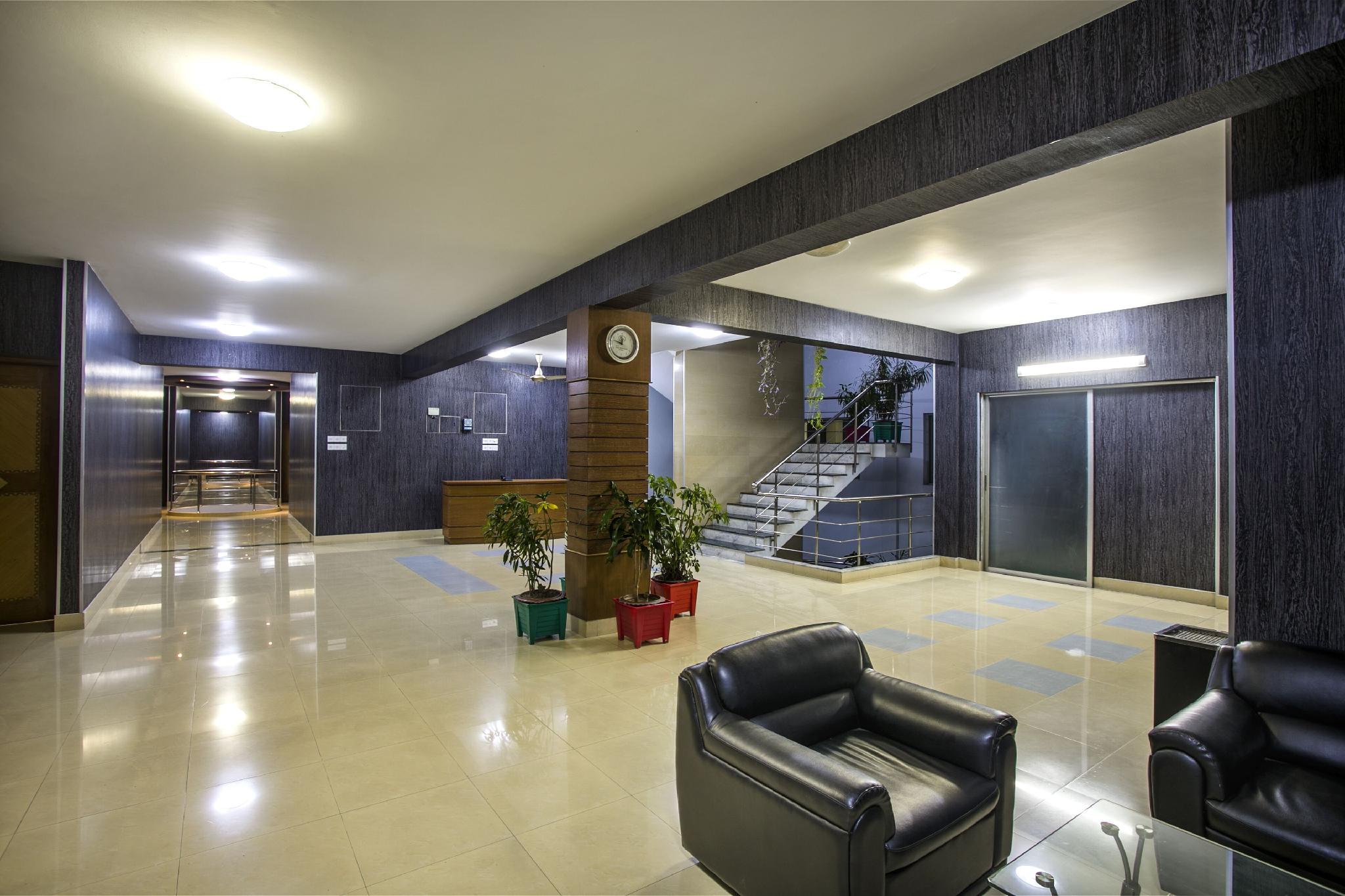 HOTEL NAZ GARDEN 11/61