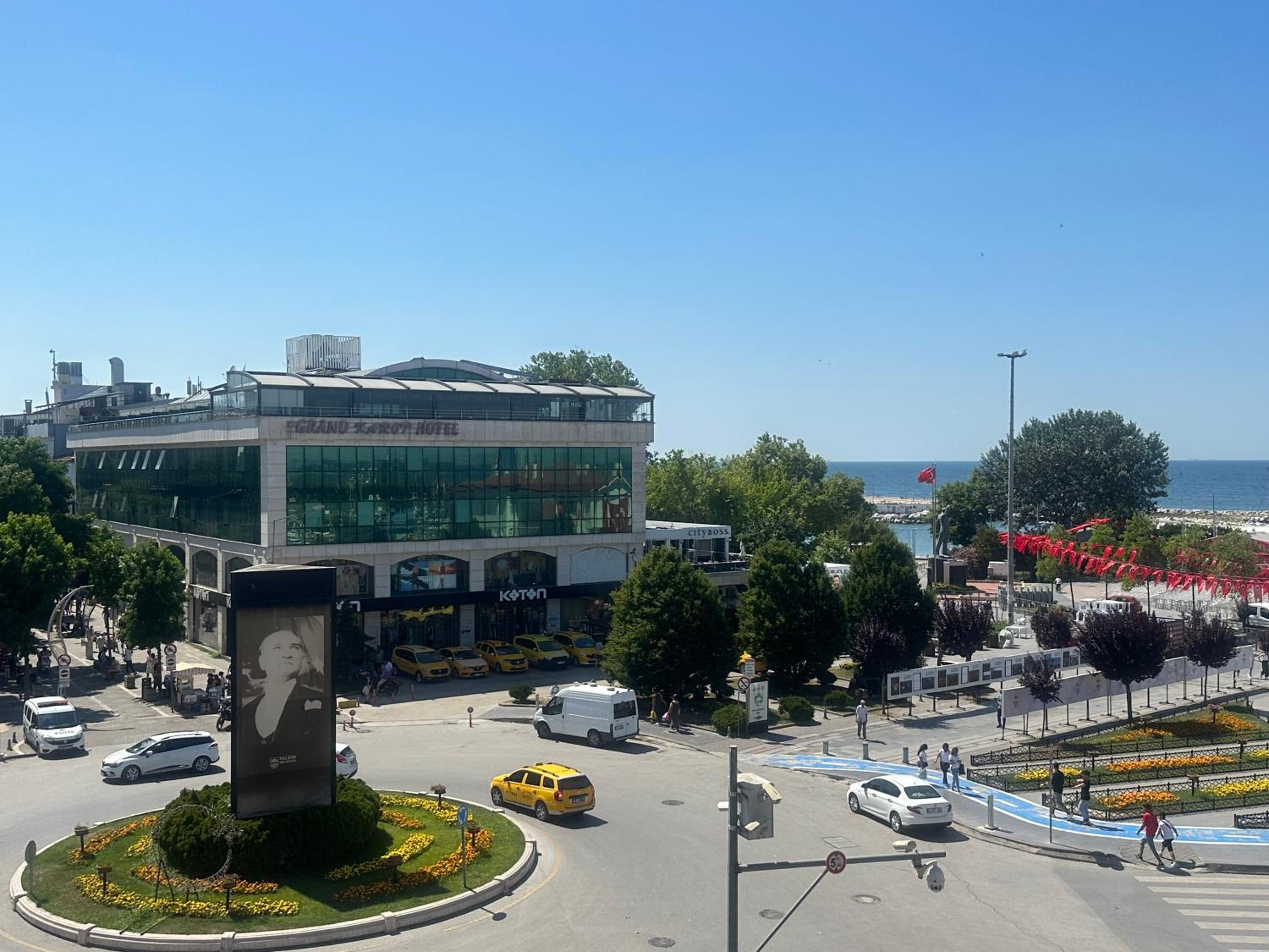 Grand Karot Hotel 3/56