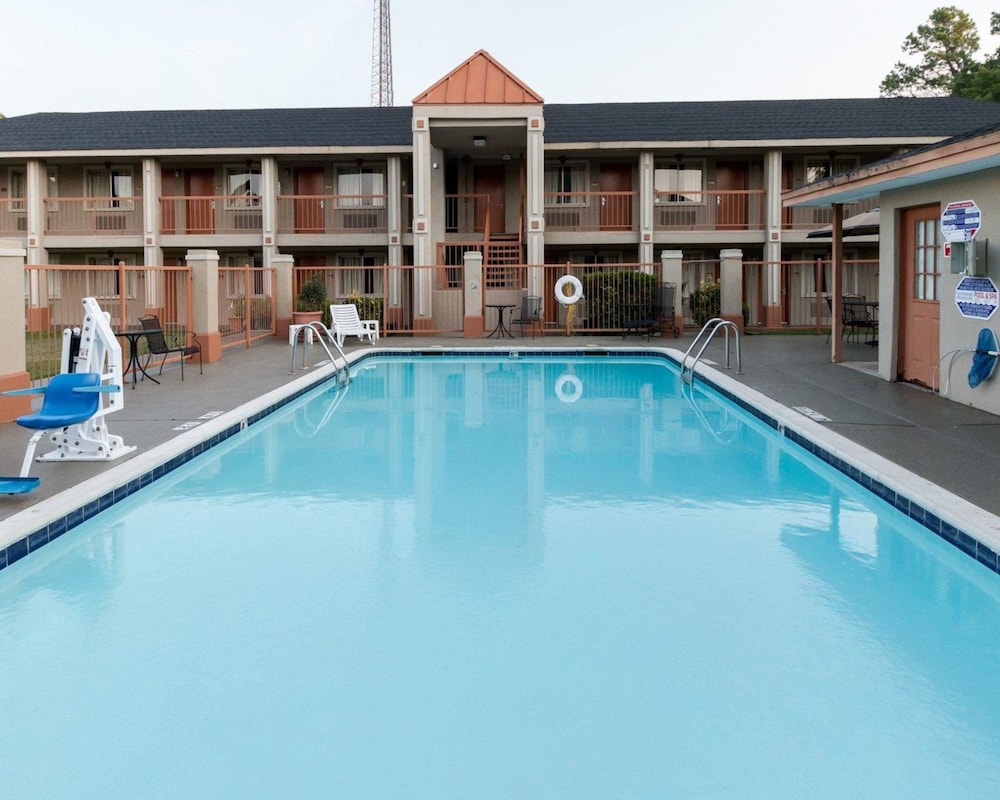 Quality Inn Suites Lufkin