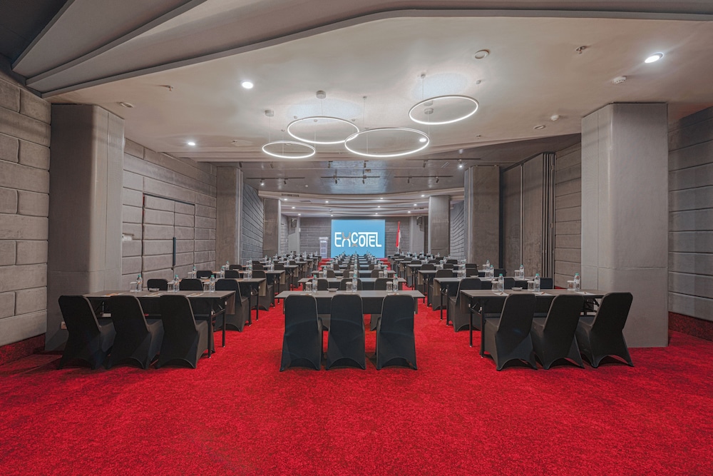 EXCOTEL Design Hotel Surabaya 50/57
