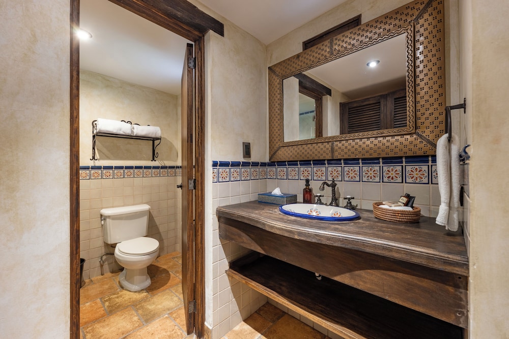Casa Faustina Boutique Hotel 64/66