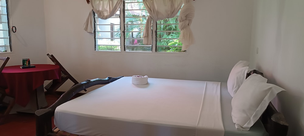 Travellers Inn Resort Malindi 5/34
