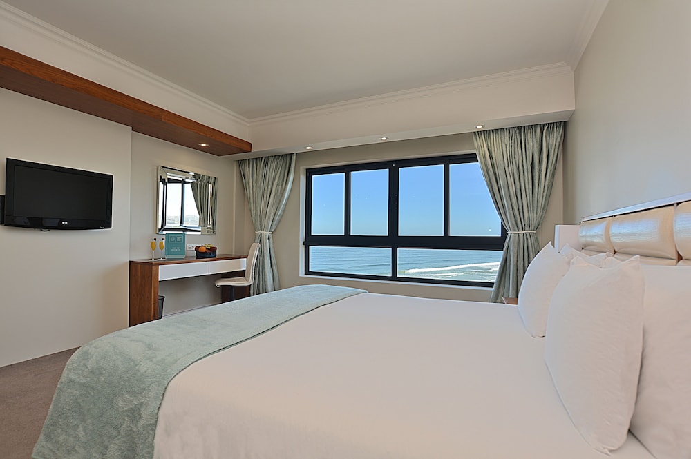 Blaauwberg Beach Hotel 31/100