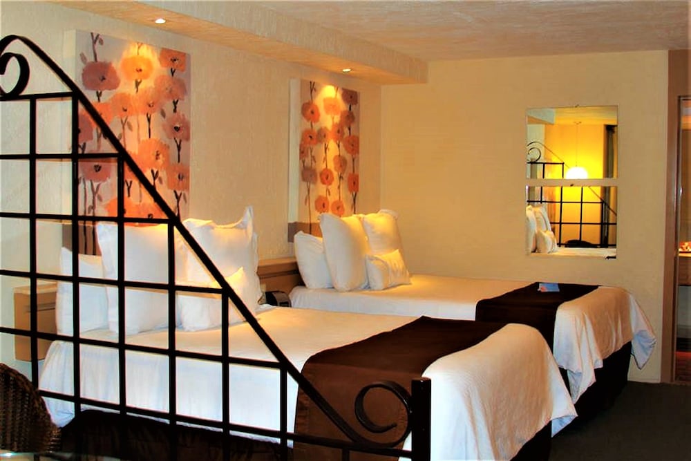 Ne Hotel Nueva Estancia 28/51